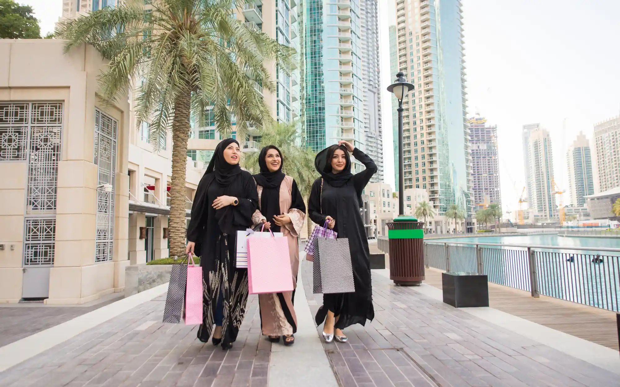 Where Are the Best Shopping Destinations in Dubai?