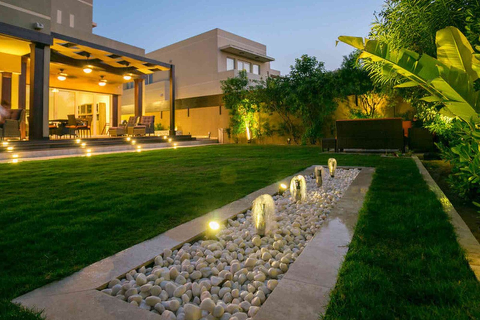 Secure Your Spot Fast with Landscaping Company Dubai Experts!