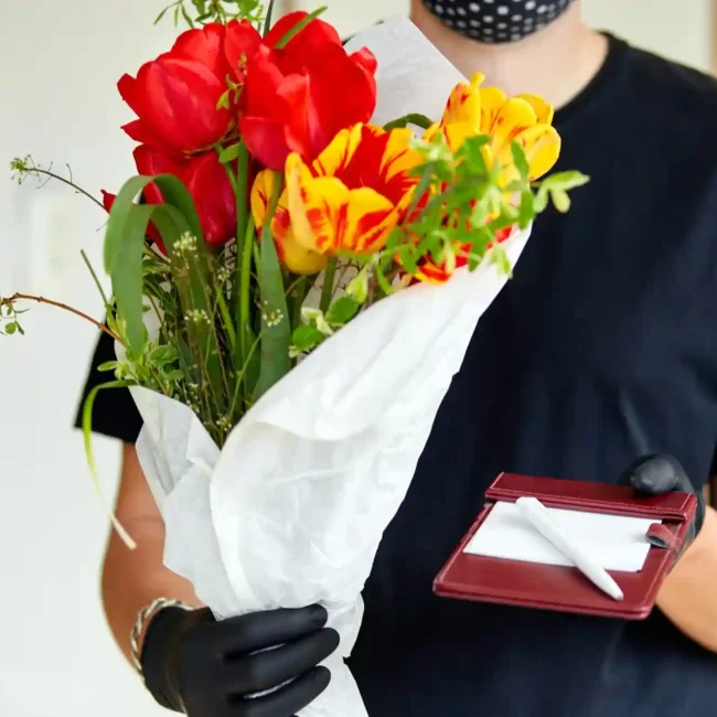 Do Florists in Dubai Deliver on Fridays
